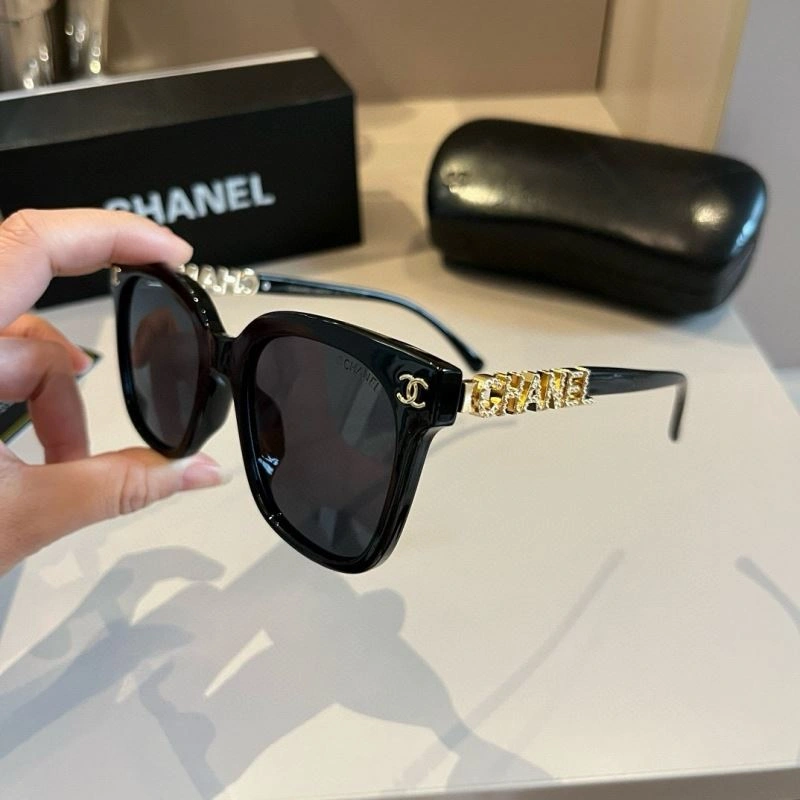 Chanel Sunglasses Vibrant 278332