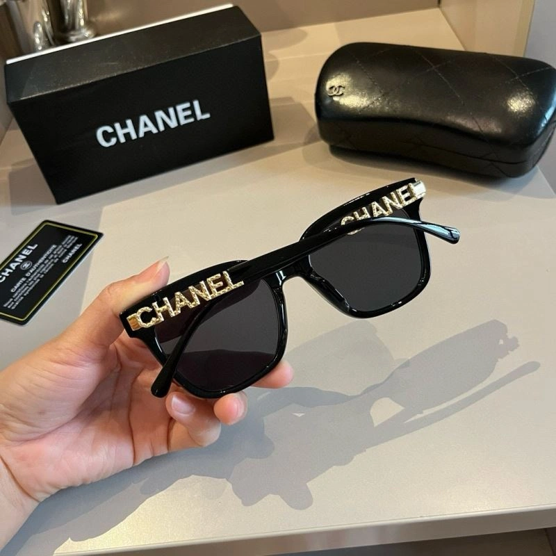 Chanel Sunglasses Vibrant 278332