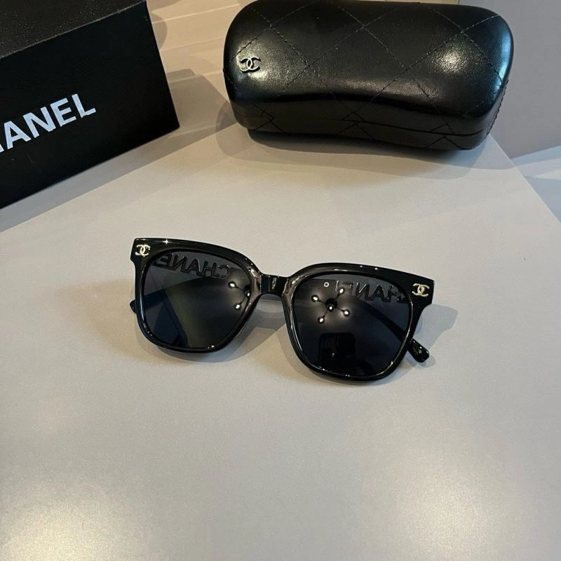 Chanel Sunglasses Vibrant 278332