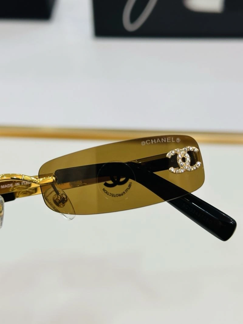 Chanel Sunglasses Vibrant 278333