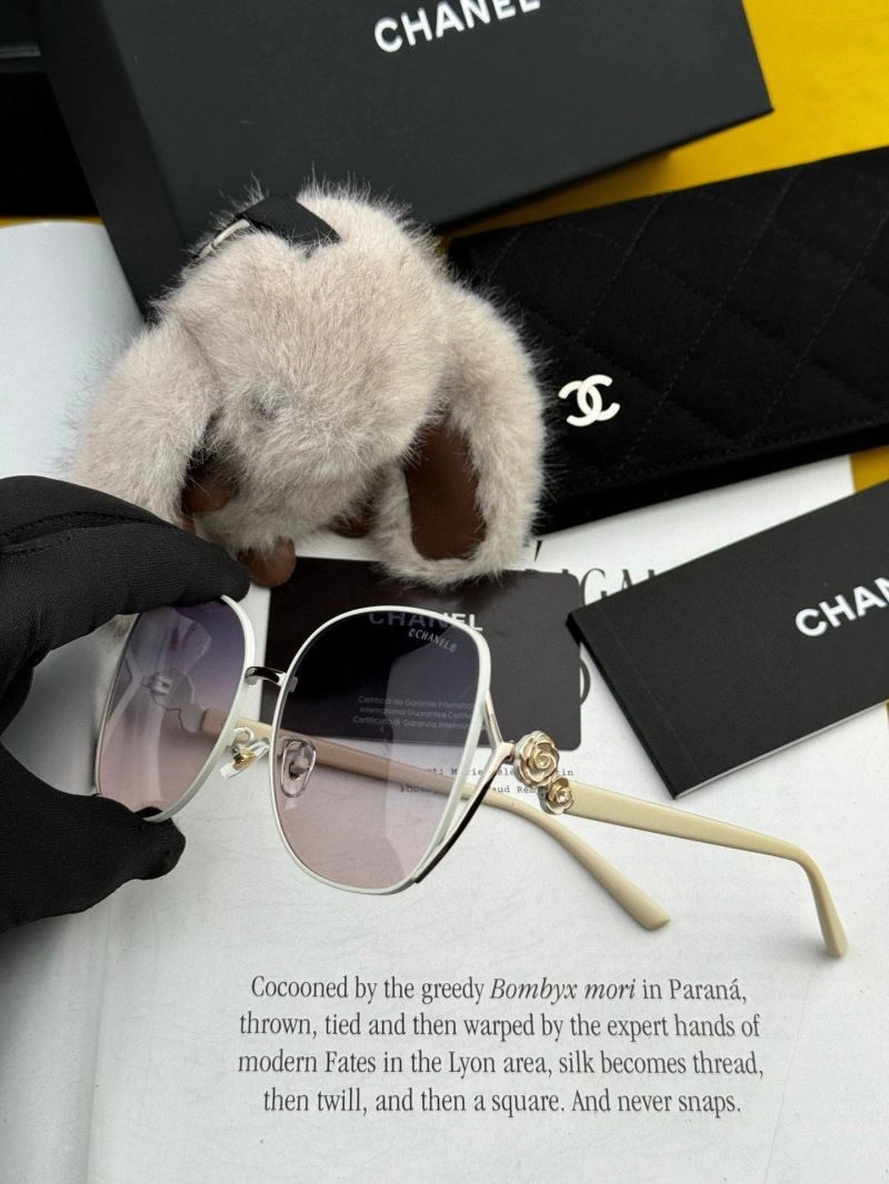 Supportive Chanel Sunglasses 278327