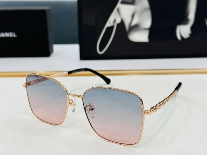 Chanel Sunglasses Casual 278324