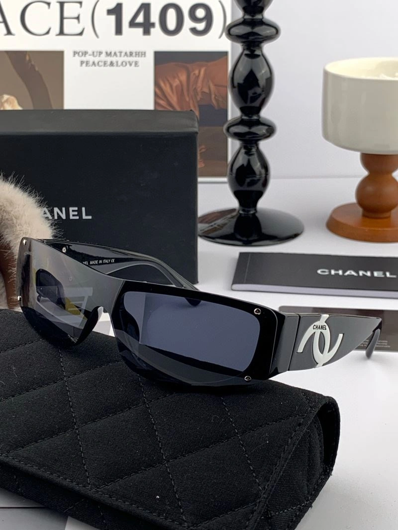 WellDesigned Chanel Sunglasses 278317