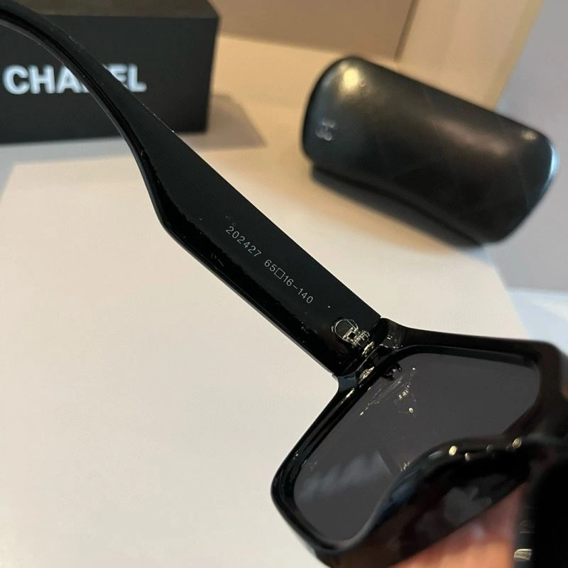 Chanel Sunglasses Breathable 278310