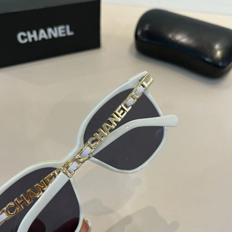 WaterResistant Chanel Sunglasses 278302