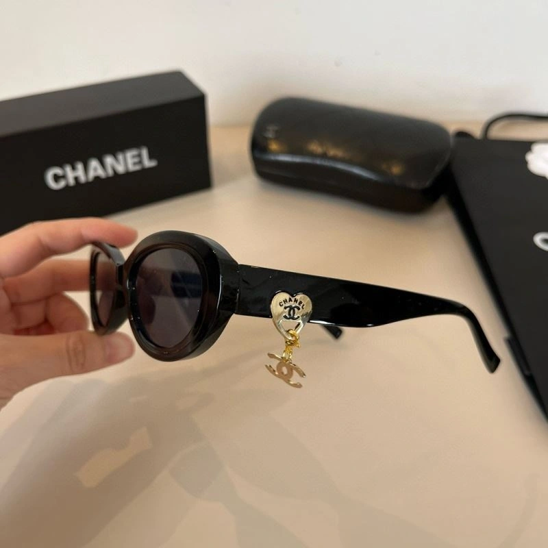 Colorful Chanel Sunglasses 278307