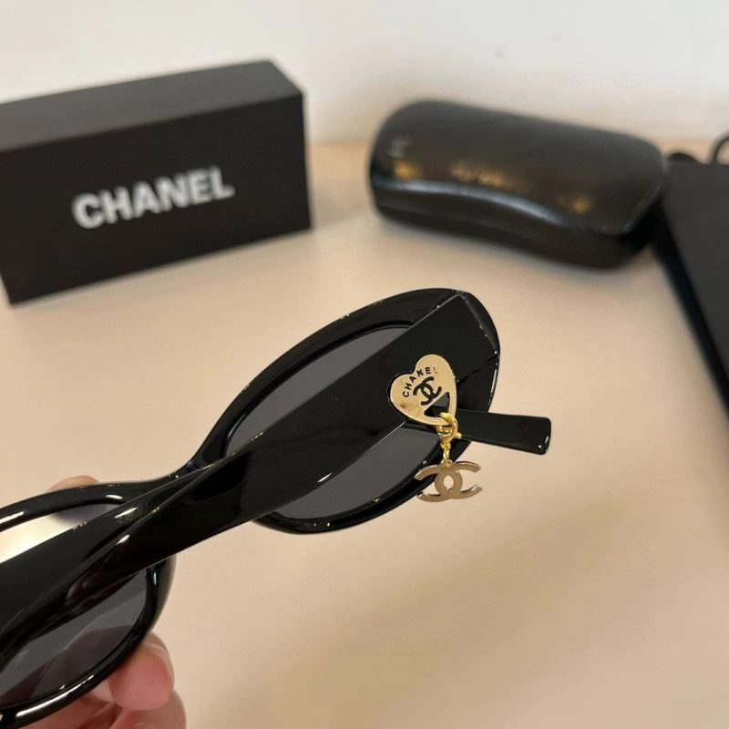 Colorful Chanel Sunglasses 278307