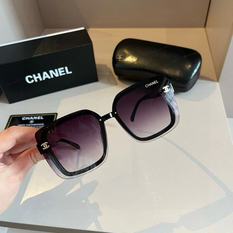 Chanel Sunglasses Modern 278304