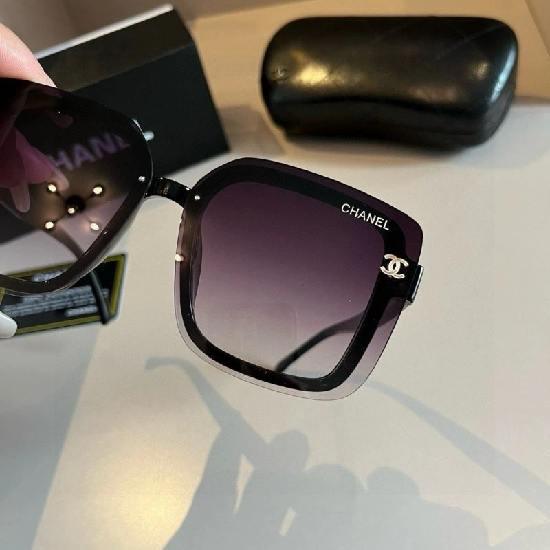 Chanel Sunglasses Modern 278304