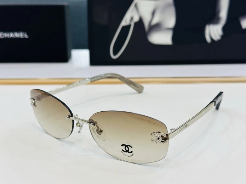 Chanel Sunglasses EyeCatching 278292