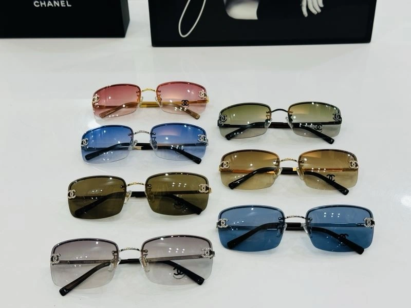 Sleek Chanel Sunglasses 278291
