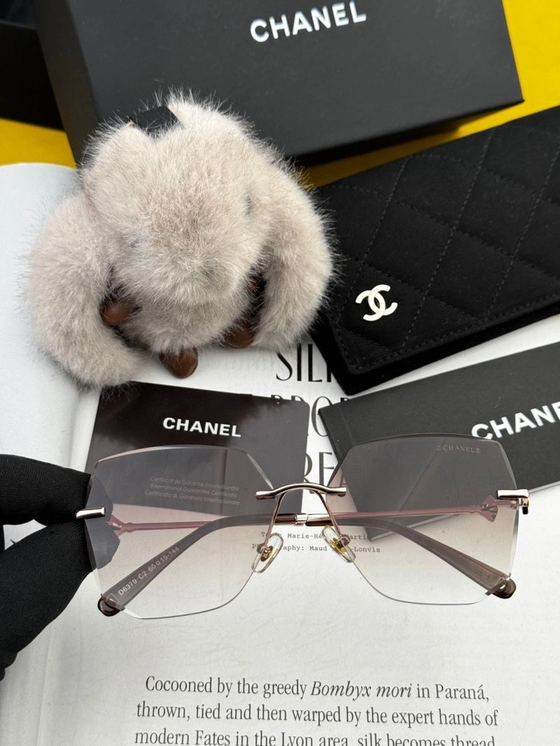 Flexible Chanel Sunglasses 278289