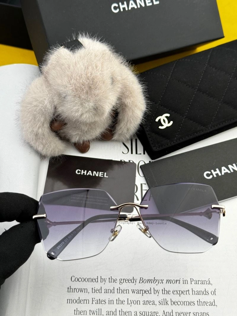 Flexible Chanel Sunglasses 278289