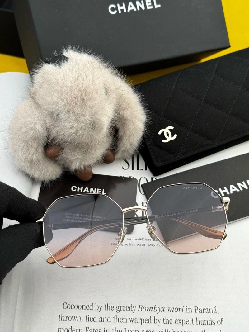 Chanel Sunglasses Bold 278288
