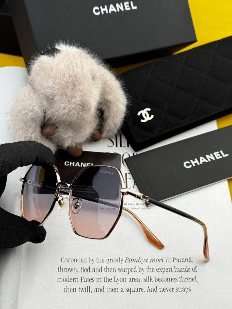 Chanel Sunglasses Bold 278288