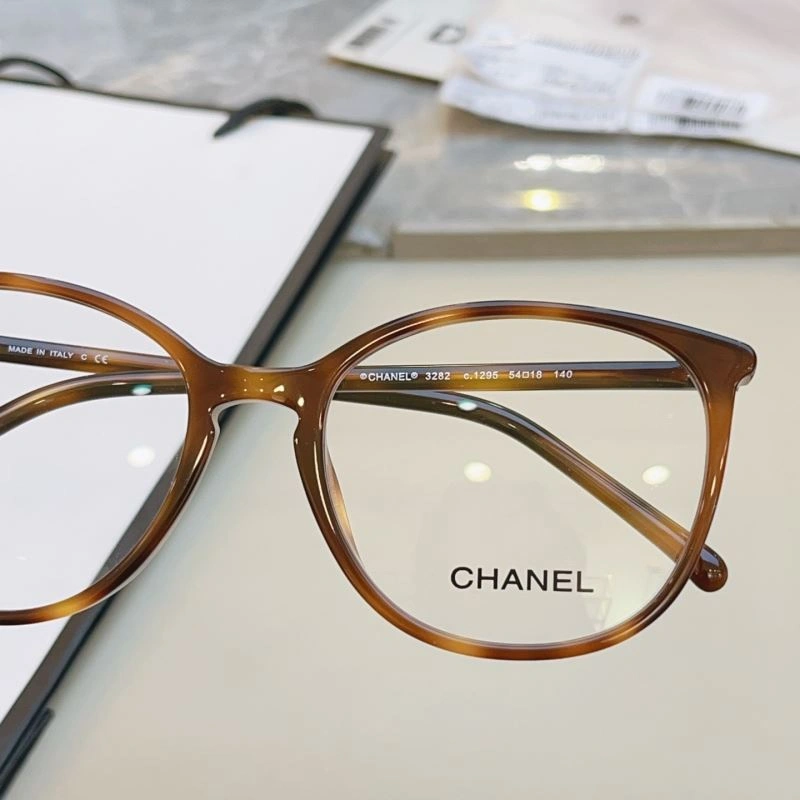 Minimalist Chanel Sunglasses 278259