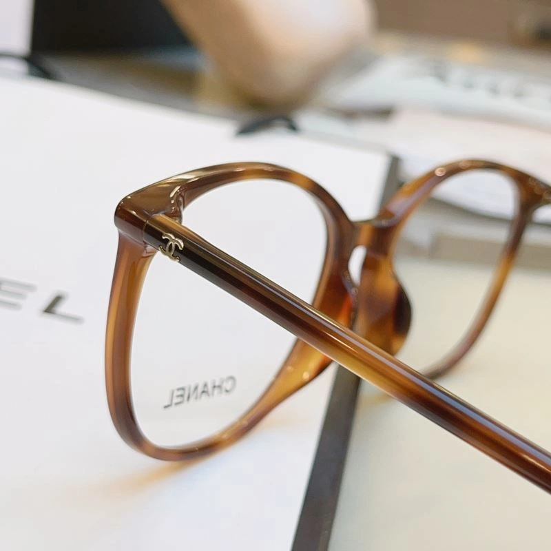 Minimalist Chanel Sunglasses 278259