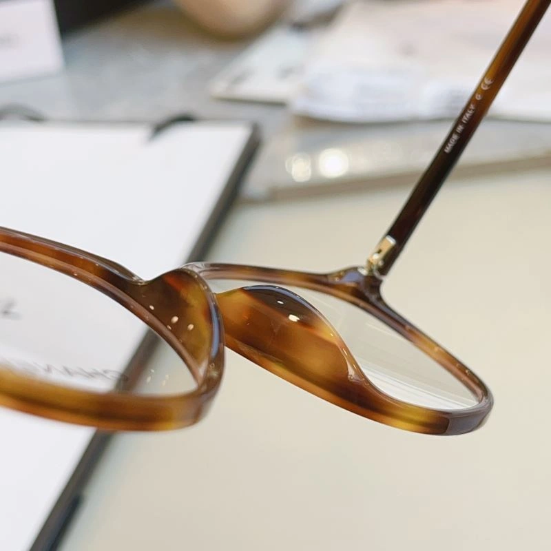 Minimalist Chanel Sunglasses 278259