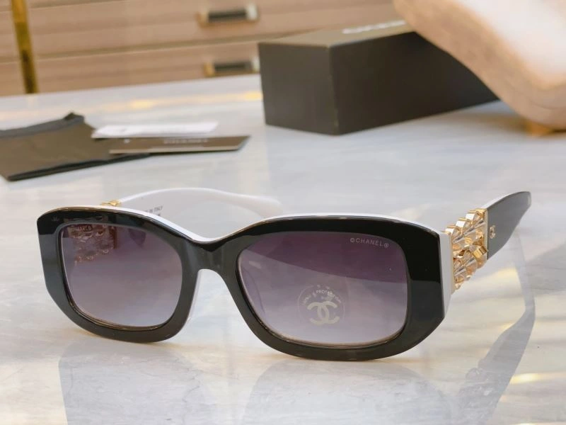 Chanel Sunglasses Resilient 278277