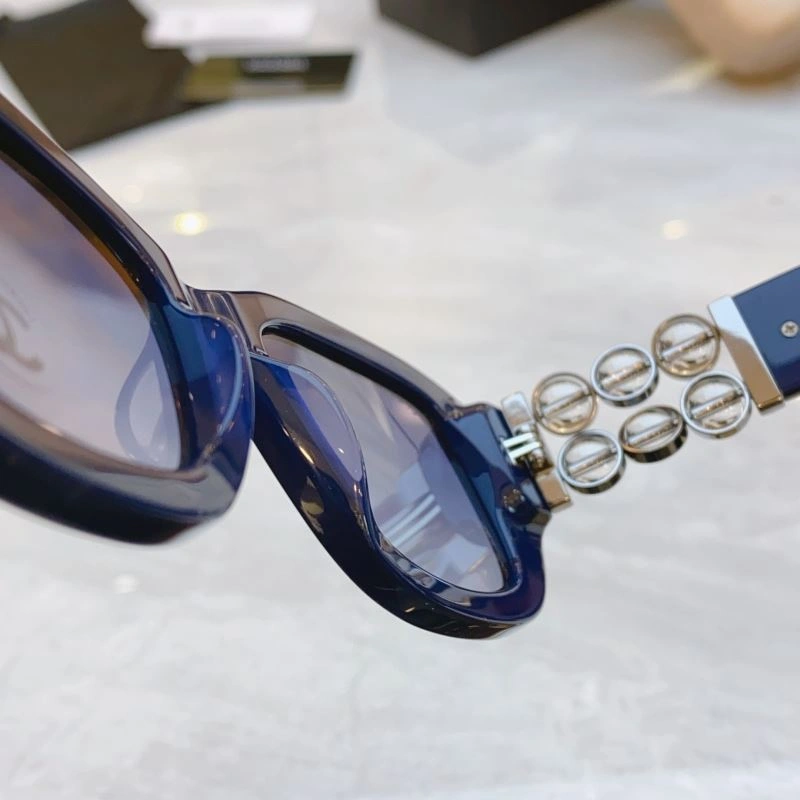 Chanel Sunglasses Resilient 278277