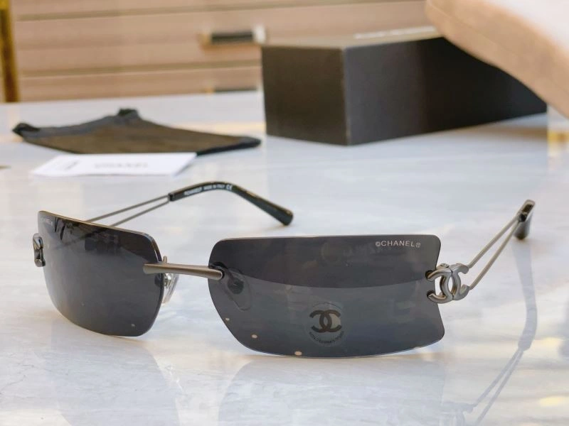 Resilient Chanel Sunglasses 278266