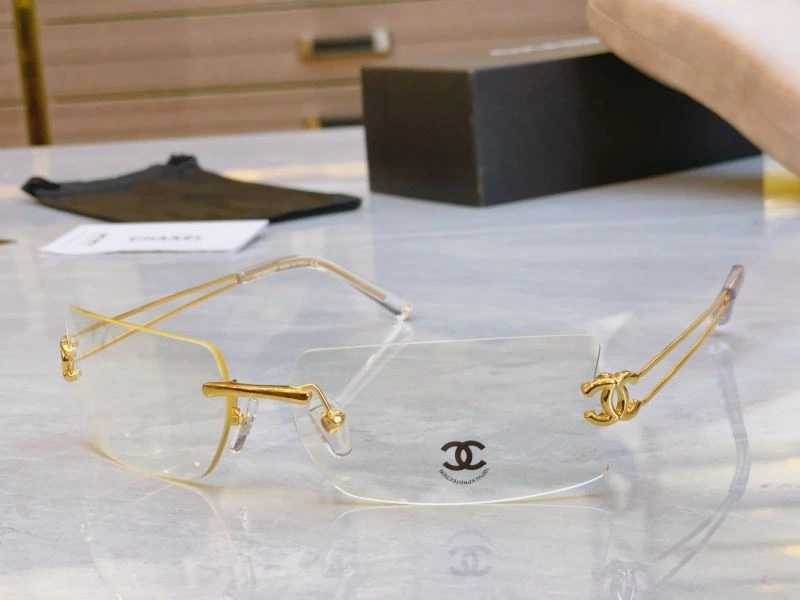 Resilient Chanel Sunglasses 278266
