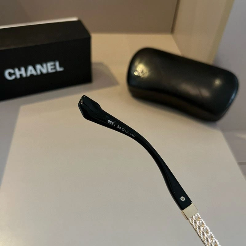 Sporty Chanel Sunglasses 278278
