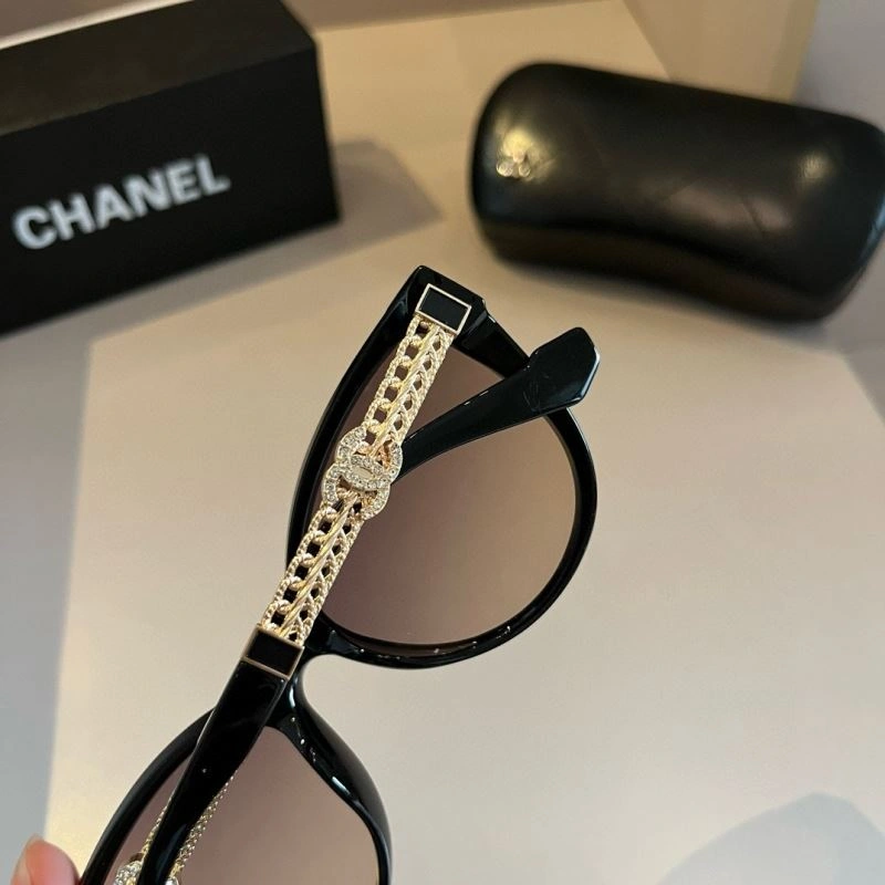 Sporty Chanel Sunglasses 278278