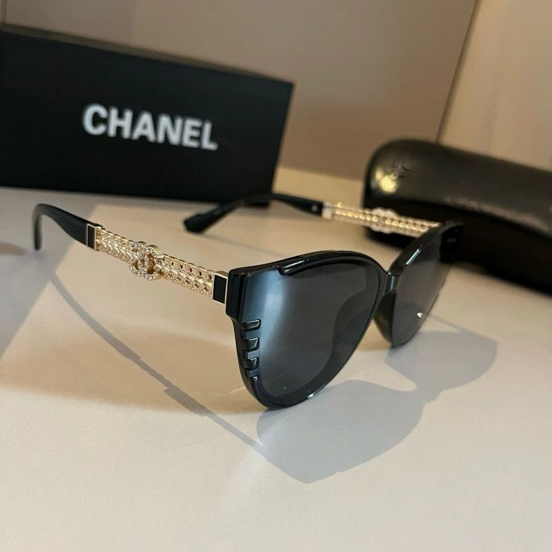 Chanel Sunglasses Neat 278267