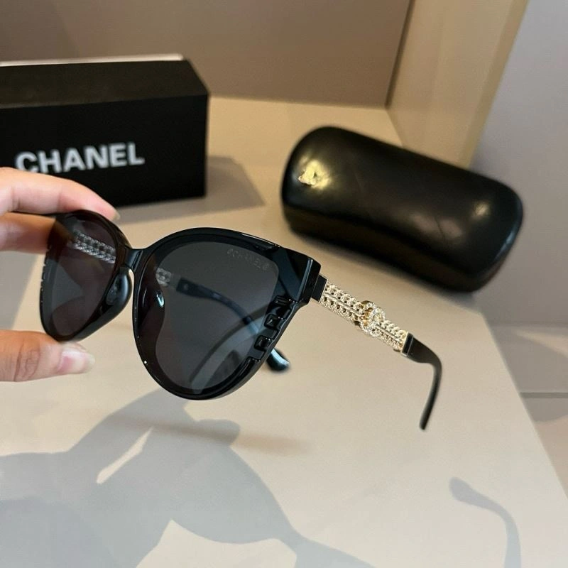 Chanel Sunglasses Neat 278267