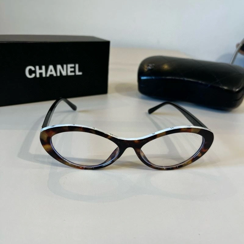 Chanel Sunglasses Premium 278260