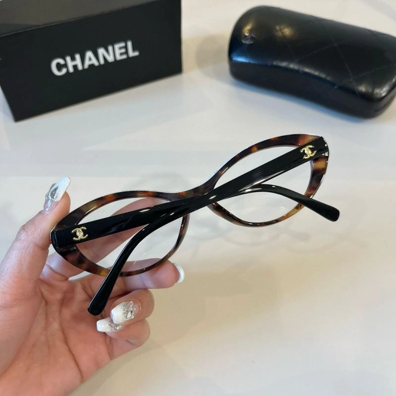 Chanel Sunglasses Premium 278260