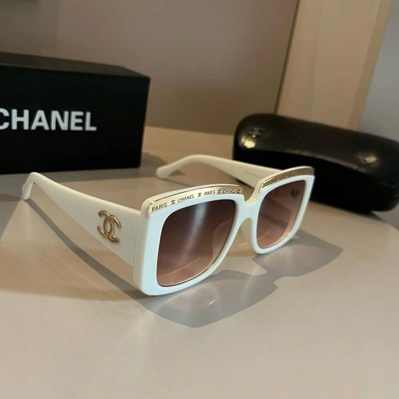 Chanel Sunglasses Lightweight 278270