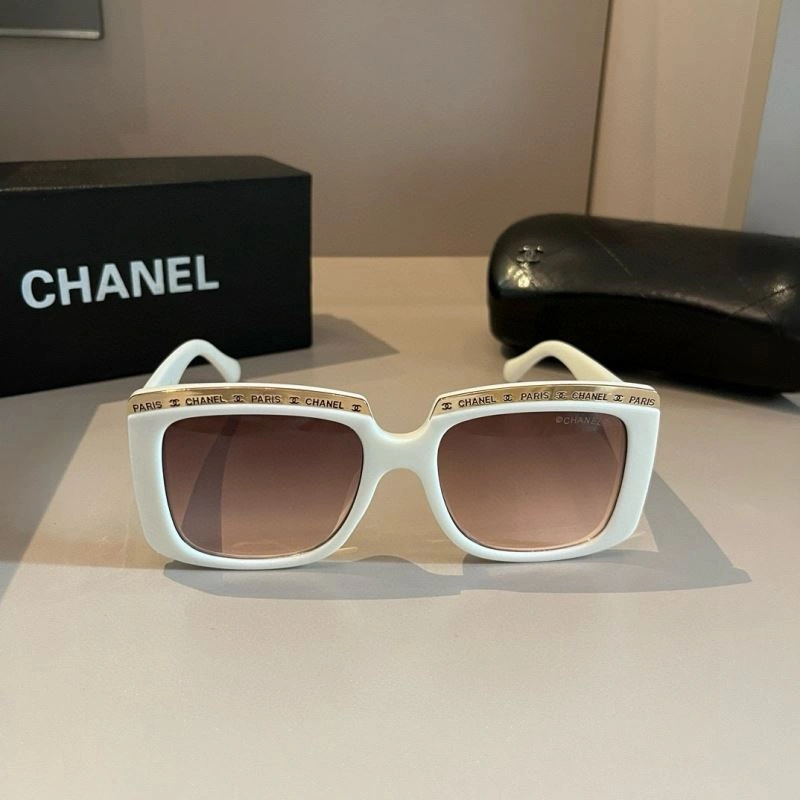 Chanel Sunglasses Lightweight 278270