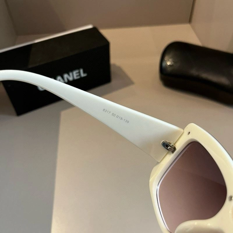 Chanel Sunglasses Lightweight 278270