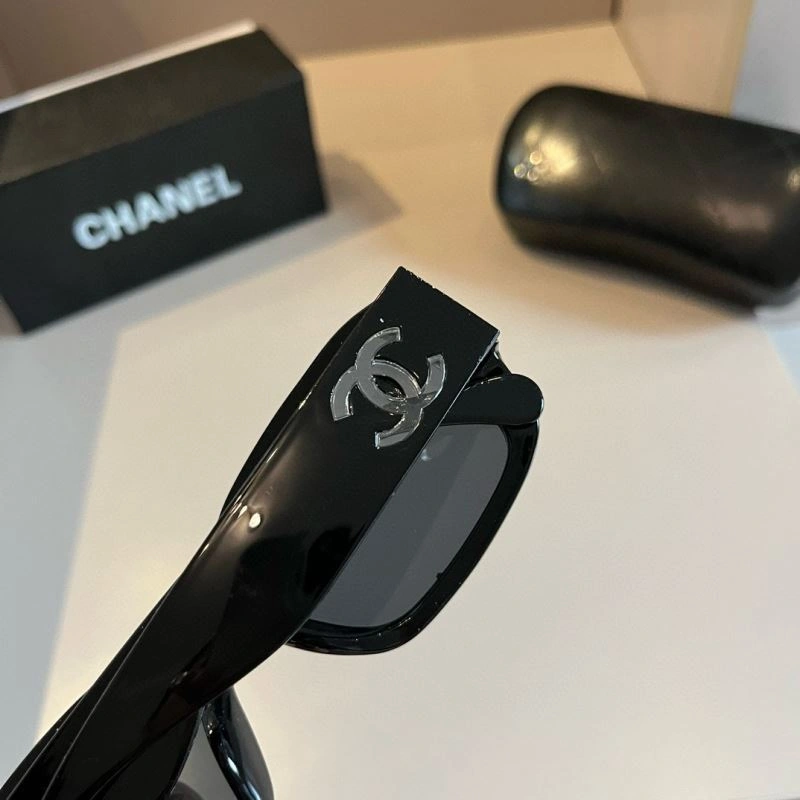 Chanel Sunglasses Resilient 278275