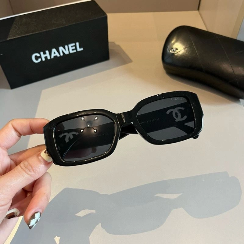 Chanel Sunglasses Resilient 278275