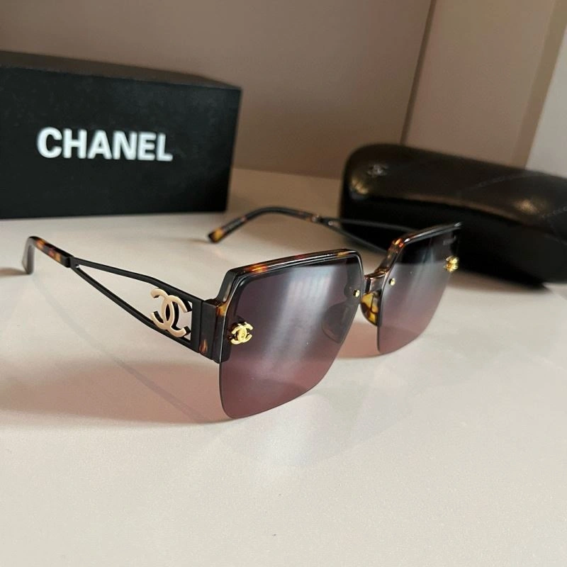 Chanel Sunglasses Refined 278265