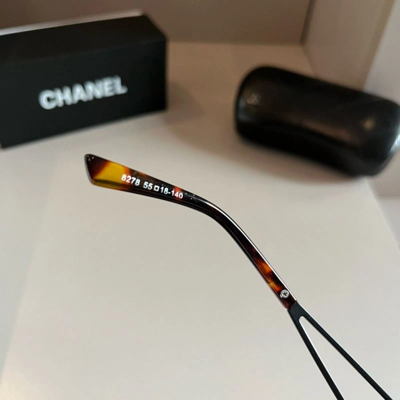 Chanel Sunglasses Refined 278265