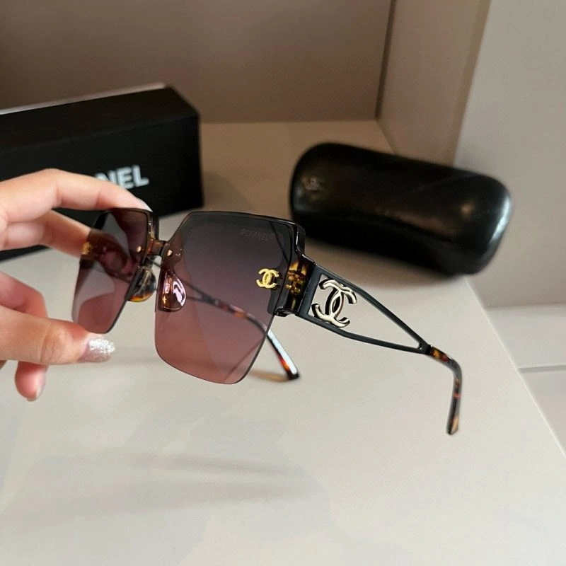 Chanel Sunglasses Refined 278265