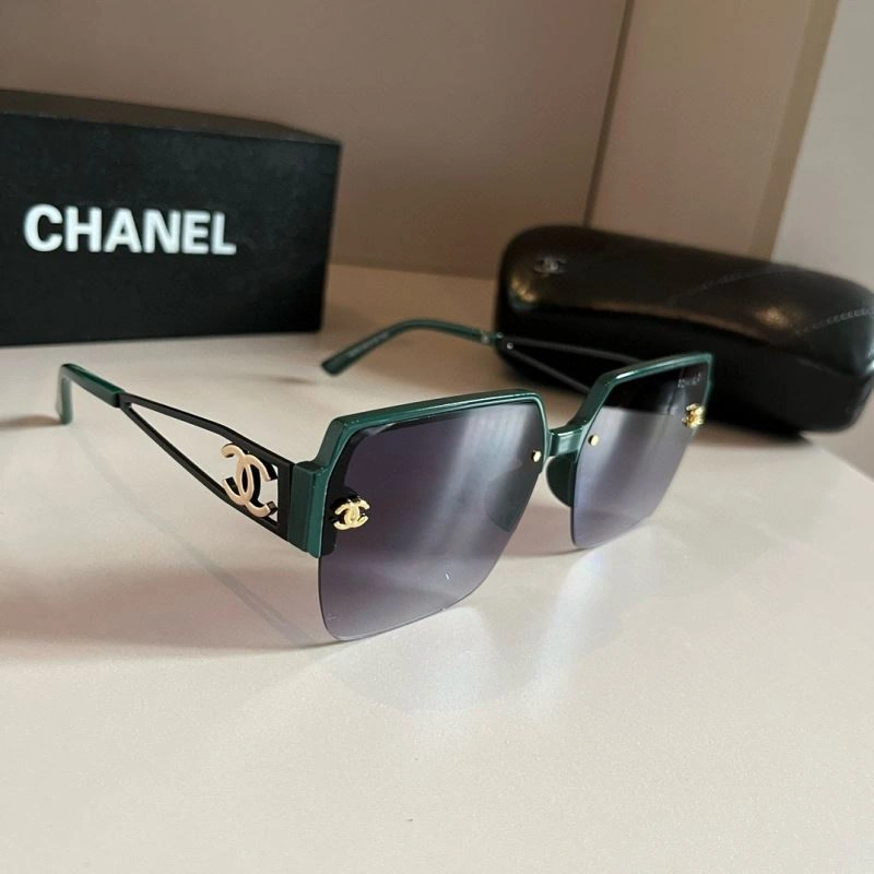 Practical Chanel Sunglasses 278272