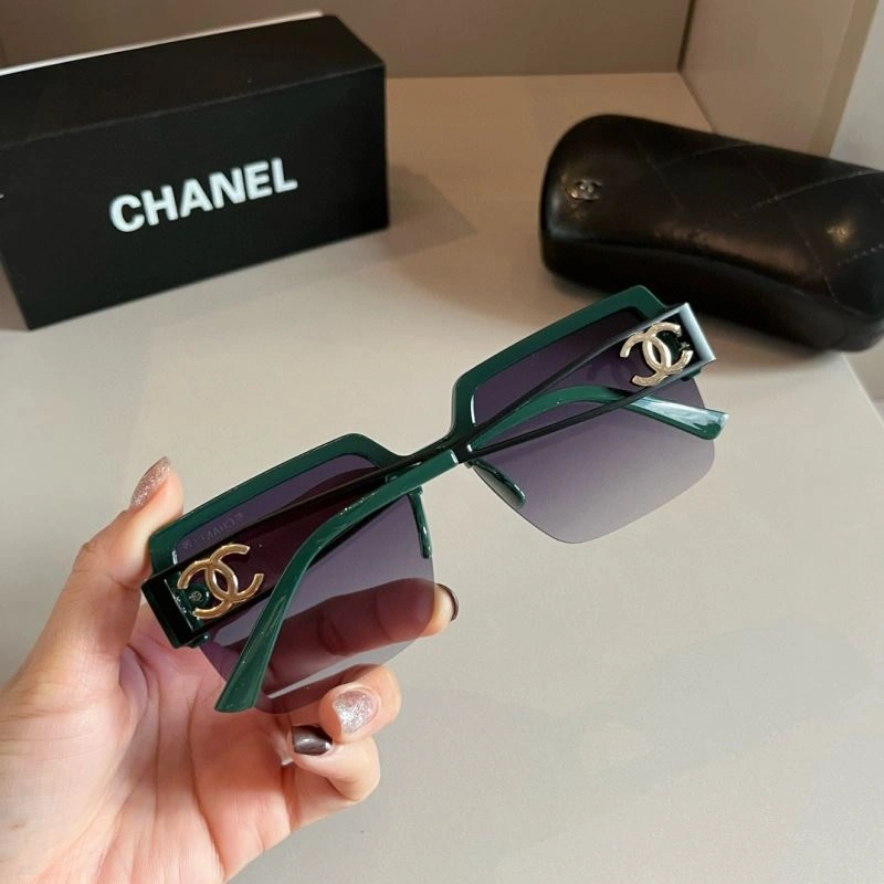 Practical Chanel Sunglasses 278272
