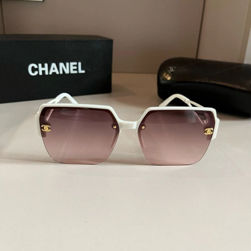 Stretchable Chanel Sunglasses 278250