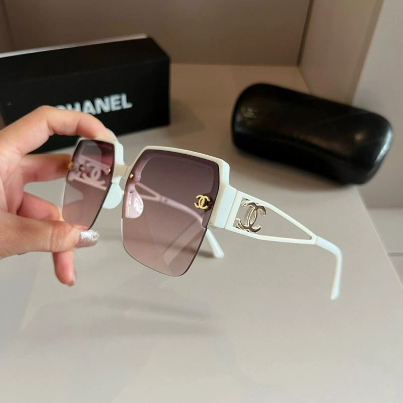 Stretchable Chanel Sunglasses 278250
