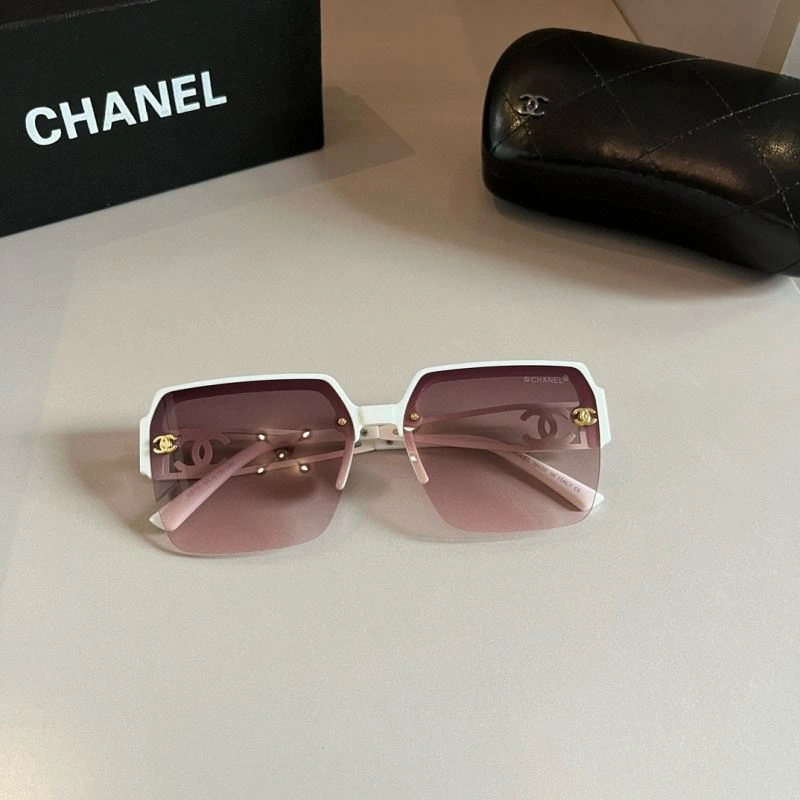 Stretchable Chanel Sunglasses 278250