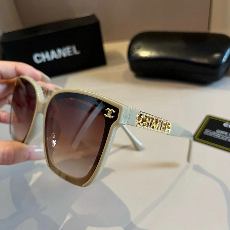 Chanel Sunglasses Colorful 278245