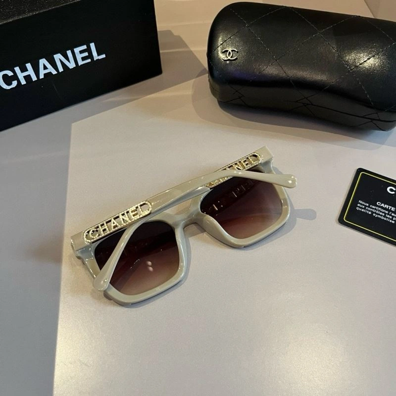 Chanel Sunglasses Colorful 278245