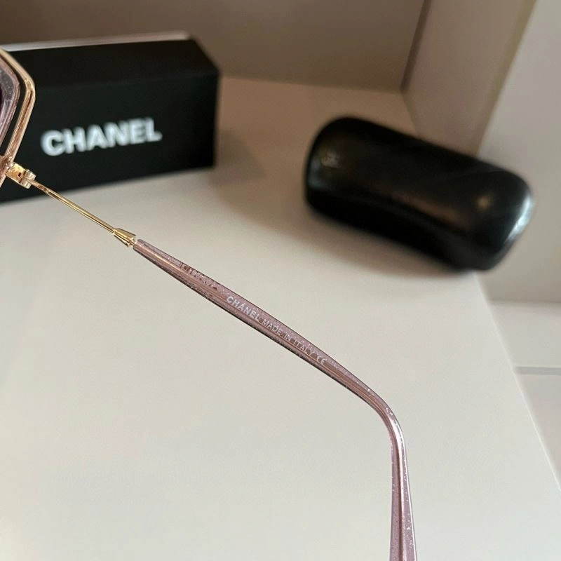 Chanel Sunglasses MoistureWicking 278238