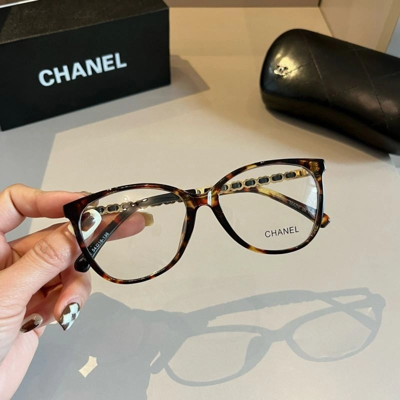 Chanel Sunglasses Neat 278235