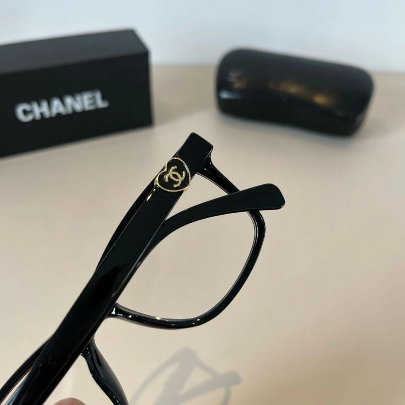 Chanel Sunglasses Refined 278222
